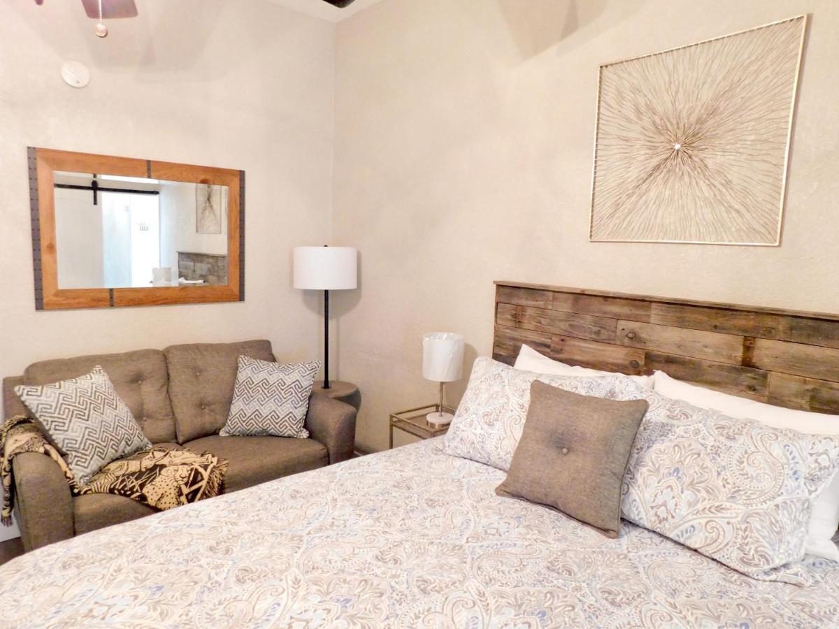 Budget Friendly Condo Within Walking Distance To The Beach! Gulf Shores Extérieur photo